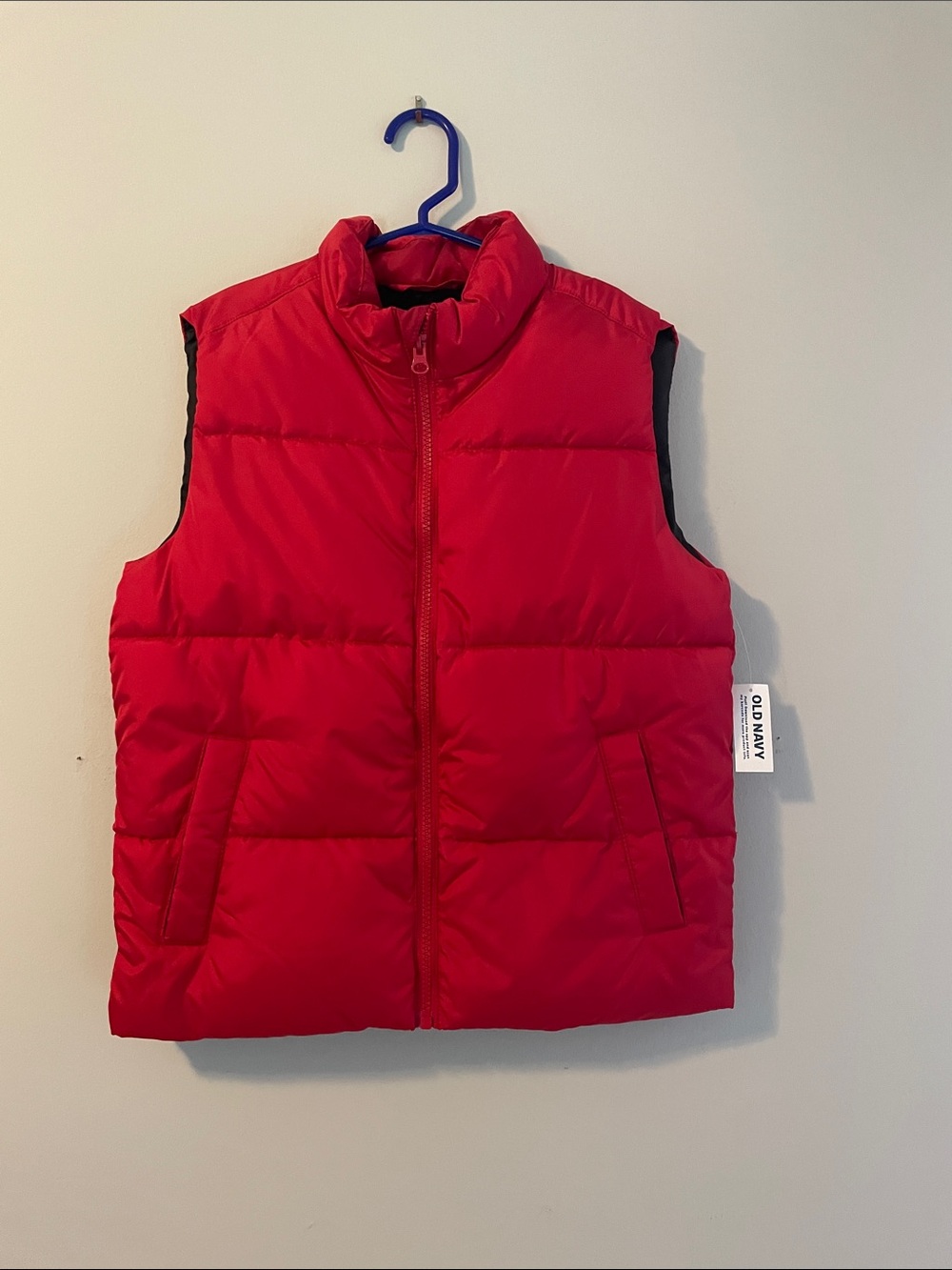 NWT Old Navy Bright Red Puffer Vest for Kids size: M (8)